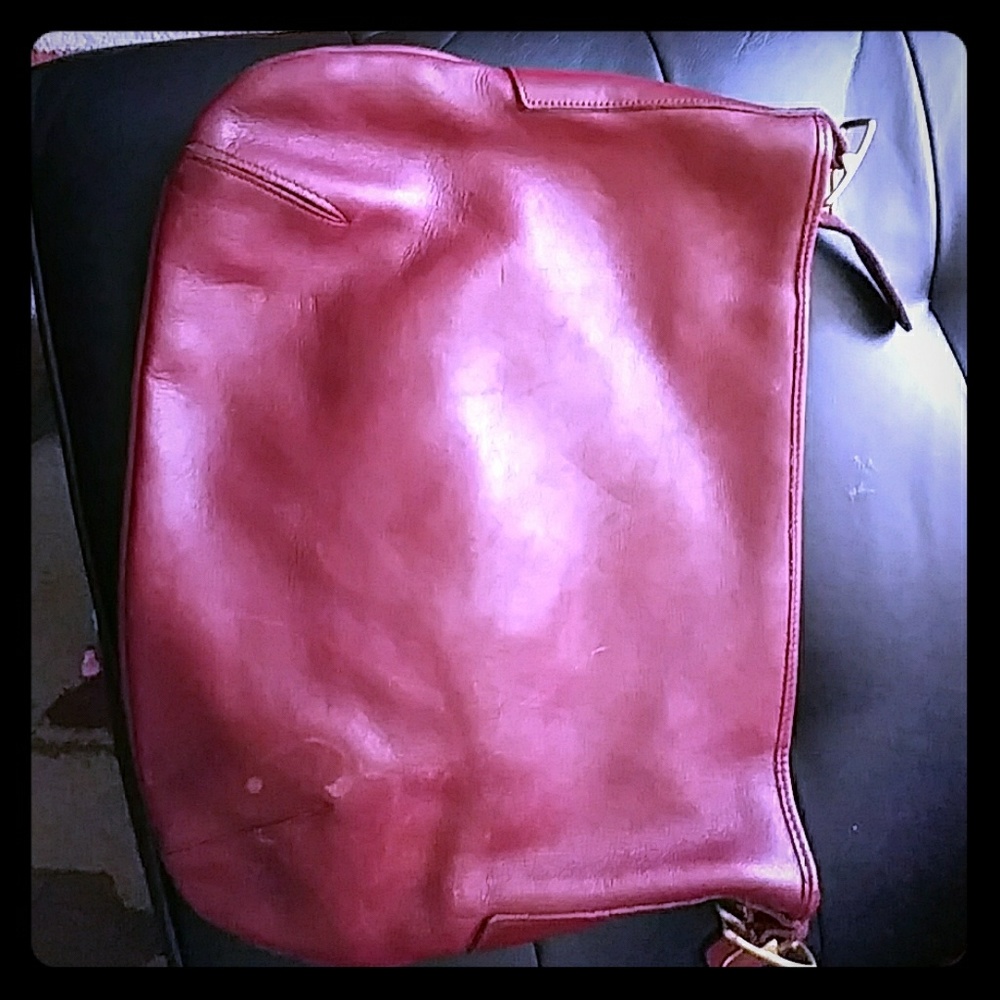 Coach duffle 👛 Missing strap